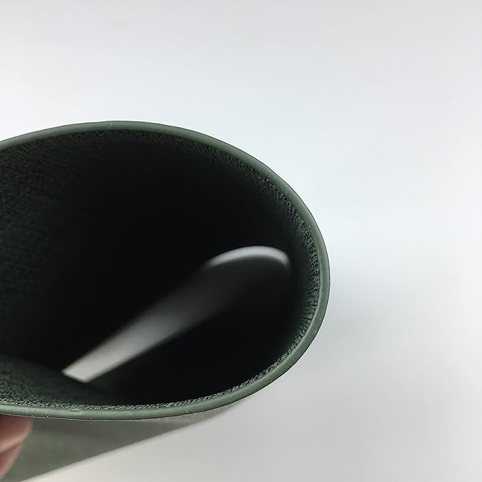 WAZAIGUR Waterproof Easy to Clean Non-Slip Heat Resistant Thick Faux Leather Placemats for Dining Table Set of 8,Dark Green