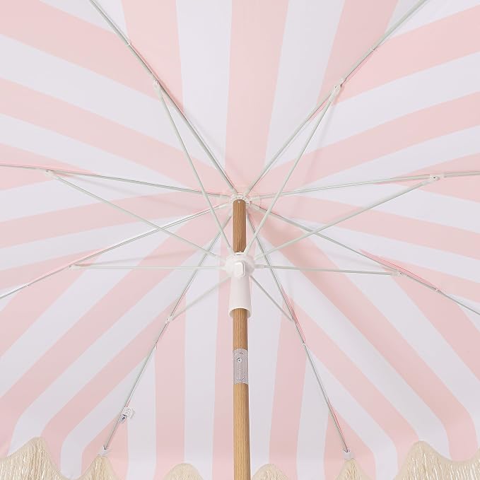 JONATHAN Y Mariner 6.5 ft. Striped Fringe Beach Umbrella, Coral Pink/White | Push-Button Tilt, UV 50 Protection, Matching Carry Bag, Light Brown Wood Finish Iron Pole, Wind Vent, Scalloped Round Canopy