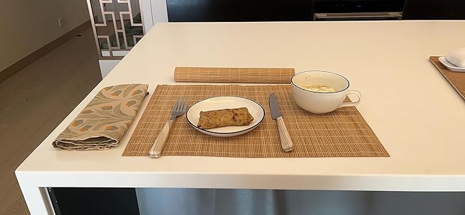 Dining Table Placemat, Heat-Resistant Place Mat Stain Resistant Anti-Skid Washable Bamboo Table Mat Placemat Kitchen Table mat