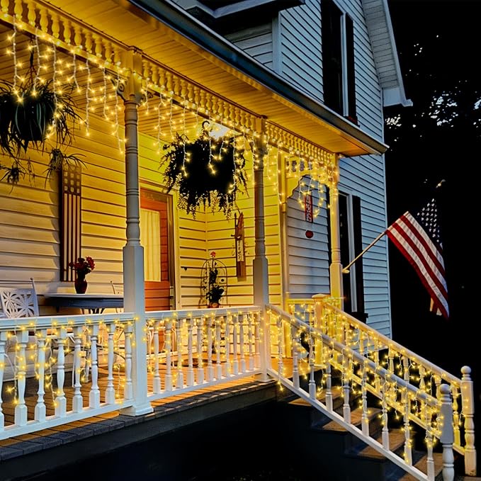 QITONG Warm White Icicle Lights for Outside, 66ft 800 LED String Lights Indoor with 8 Modes, Clear Wire Connectable Icicle Christmas Light Plug in