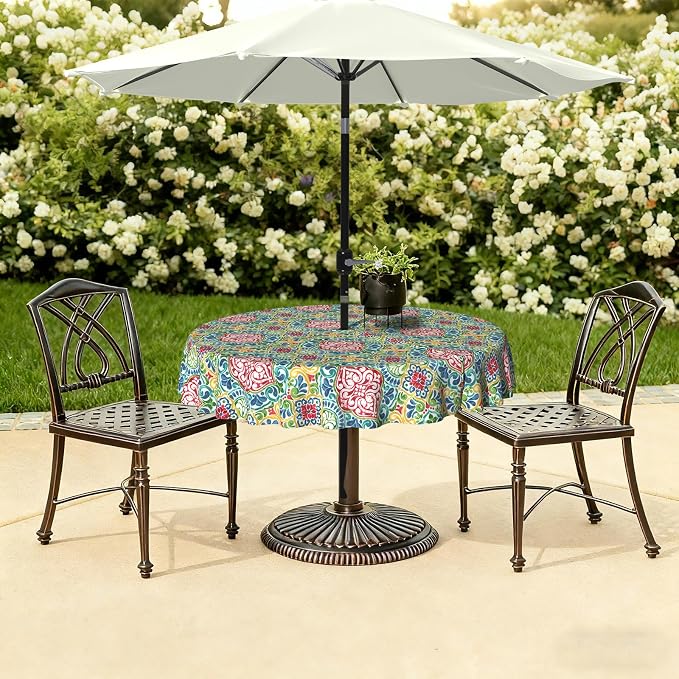 LVTXIII Round Outdoor Tablecloth with Umbrella Hole and Zipper, Water-Repellent 60 Inch Patio Table Cover for Bistro, Garden, Patio & Picnic, Damask Red
