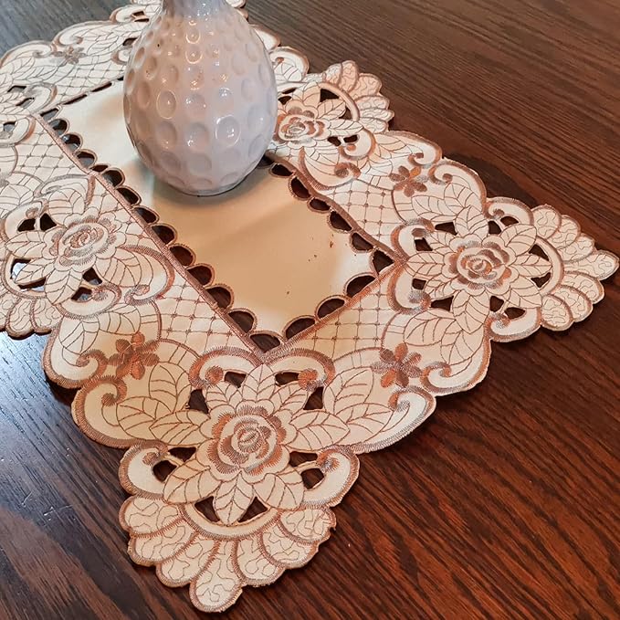 LeLehome Set of 4 Flower Embroidered Placemats, Oblong Brown Flower Rose Lunchmats Place Mats, Home Kitchen Dining Restaurant Party Indoor Decor Table Mats, 18 Inch X 12 Inch