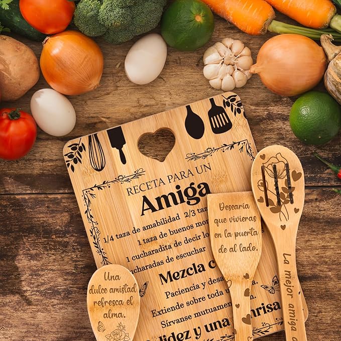 Regalos de cumpleaños para Amiga - "Receta para una Amiga especial". Juego de tablas de cortar y utensilios de bambú grabados. Regalos de cumpleaños para Amiga. Spanish Friend Cutting Board