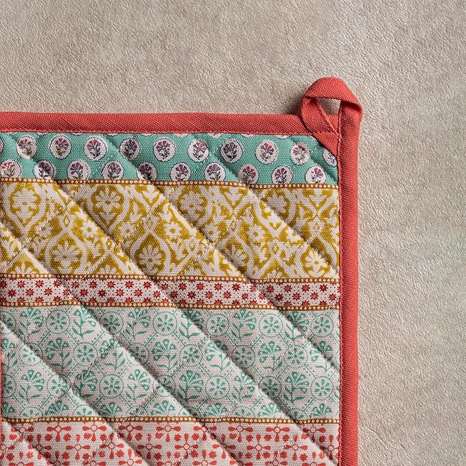 Maison d' Hermine Pot Holders 100% Cotton Heat Resistant Potholders 8" x 8" Hot Pads with Loop BBQ Cooking Baking Hotel Farmhouse Kitchen Handling Hot Pans Spring Summer (Pack of 2, Provence)
