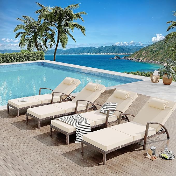 Set of 2 Chaise Lounge Chairs Outdoor, PE Rattan Wicker Poolside Recliners with 5-Position Adjustable Backrest, Blue Cushions, Armrests and Wheels, Patio and Garden Furniture for Beach and Backyard, B