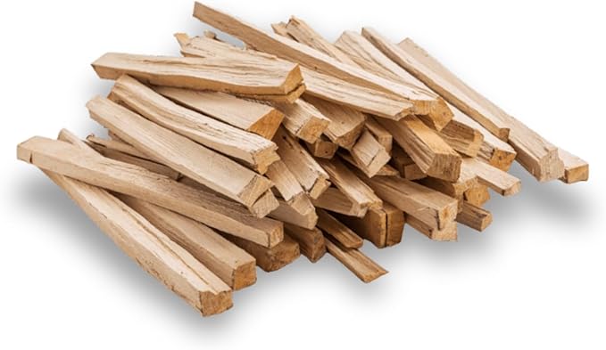 Wildwood Grilling Kiln-Dried Cedar Wood Kindling - Medium Hearth Box - Perfect for Indoor Fireplaces, BBQ Grills, Outdoor Fire-pits, Pizza Ovens & Smokeless Fire Pits