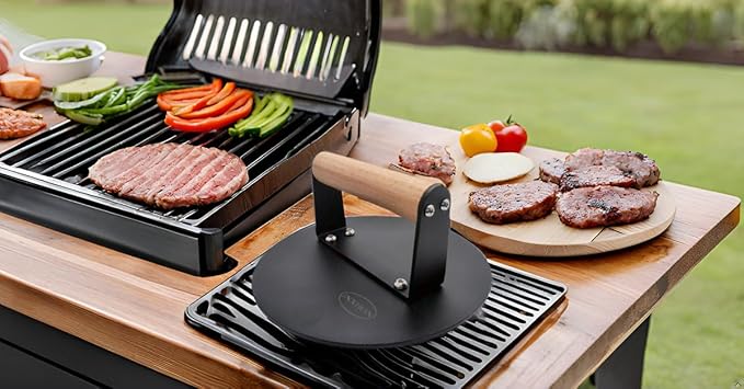 Kitchen Tools Smash Burger Press Suit, 3 in 1 Hamburger Patty Storage Container,Burger Press and Sauce Brushes (Black Round)