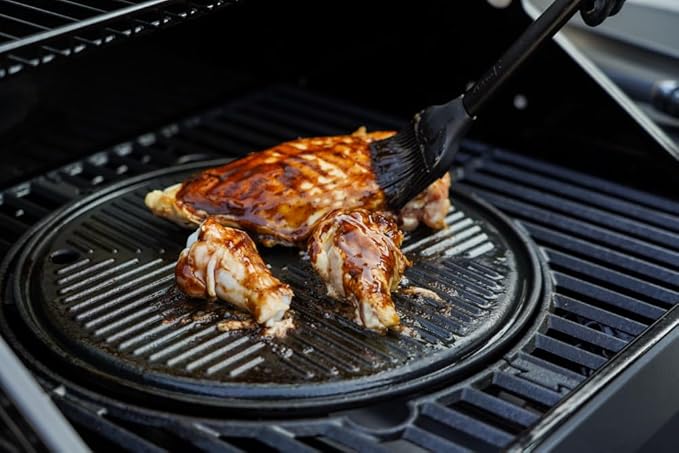 Monument Grills 12-Inch Reversible Round Porcelain Coated Cast Iron Cooking Plate