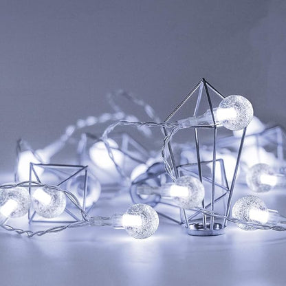 Globe String Lights Battery Operated ，2 Pack 26.2FT 60 LED Cool White Water Proof Crystal Ball Outdoor String Lights with Remote Control for Home, Patio,Party, Christmas, Garden Decor