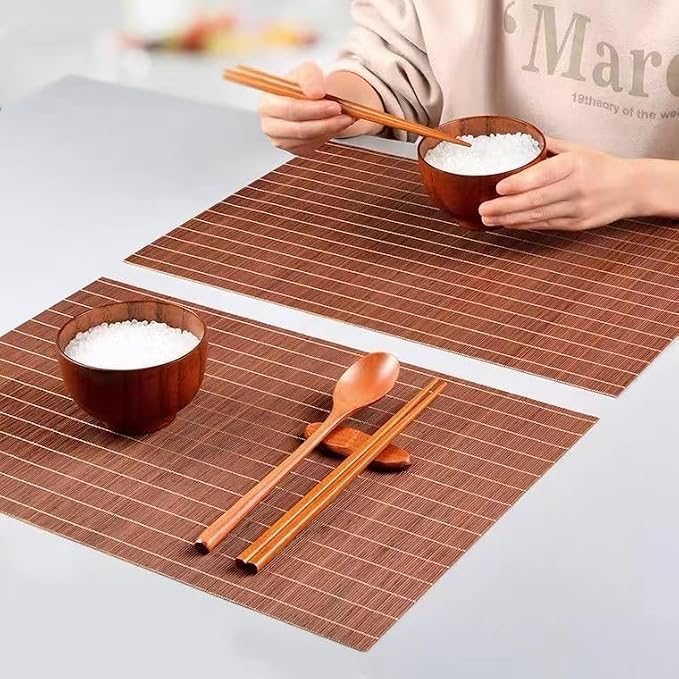1PCS Dining Table Kitchen Placemat, Heat-Resistant Place Mat Stain Resistant Anti-Skid Washable Bamboo Table Mat Placemat Kitchen Table mat (Dark Brown)
