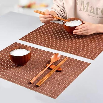 1PCS Dining Table Kitchen Placemat, Heat-Resistant Place Mat Stain Resistant Anti-Skid Washable Bamboo Table Mat Placemat Kitchen Table mat (Dark Brown)