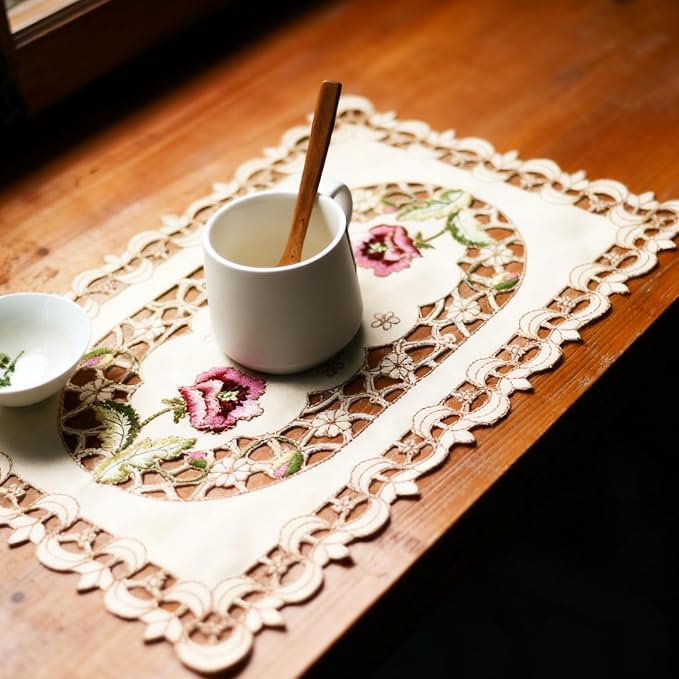 LeLehome Set of 4 Flower Embroidered Placemats, Oblong Rufous Flower Rose Lunchmats Place Mats, Home Kitchen Dining Restaurant Party Indoor Decor Table Mats, 18 Inch X 12 Inch