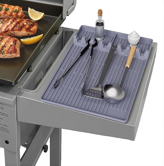 Grill Pad Compatible with Blackstone, Silicone Griddle Tools Mat, Heat Resistant Spatula Mat, BBQ Grill Tool Pad, Blackstone Griddle Accessories for Kitchen, Cooking & Countertop（Grey）