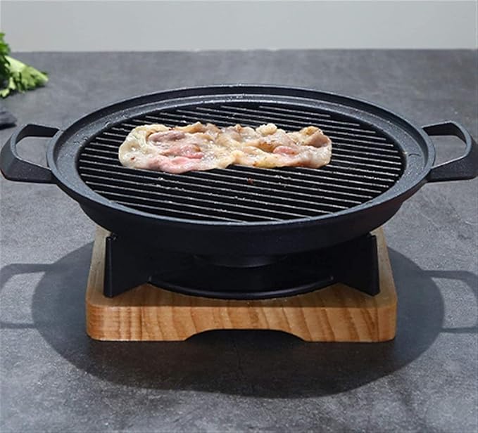 Barbecue Charcoal Grill Mini Grill Round with Desktop Portable Barbecue Outdoor Indoor Barbecue Charcoal Grill Mini 7inch Yakiniku Grill Nonstick Grill