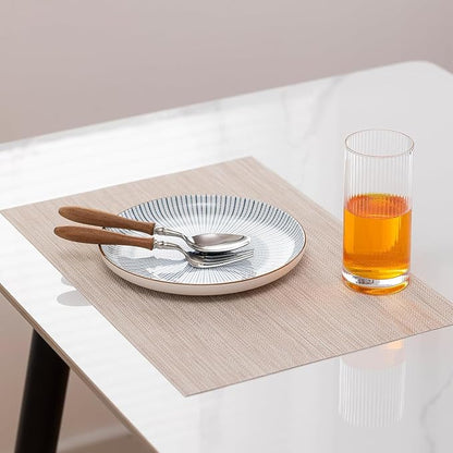 LEXMORE Placemats Set of 8 Vinyl/Plastic Woven Place Mats for Kitchen Table Indoor/Outdoor Washable Placemat Wipeable Dining Table Mats(Beige White)