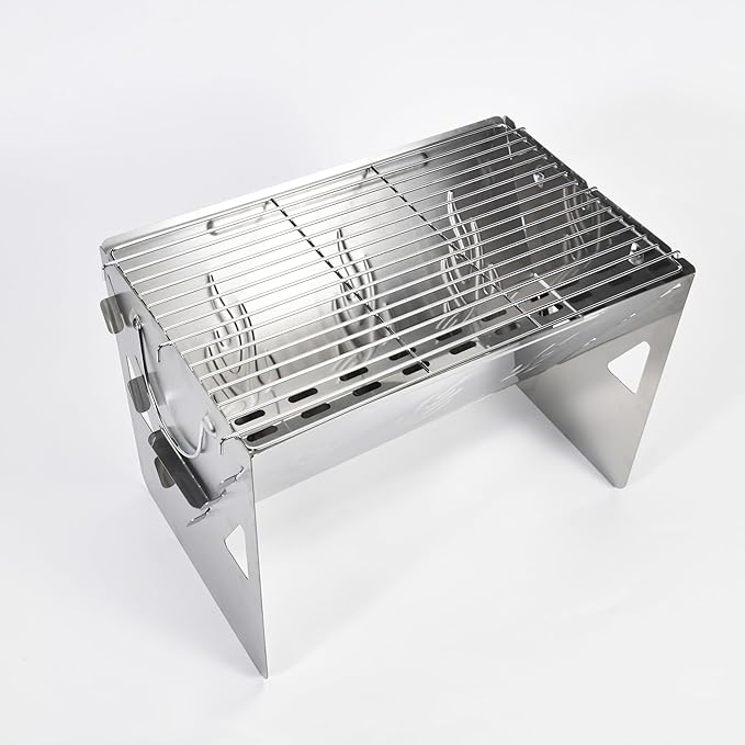 Portable and Foldable Charcoal grills for outdoor ， Fire Pit for Camping ，lightweight and easy-to-assemble small grill, stainless steel with high temperature resistance and easy to clean.