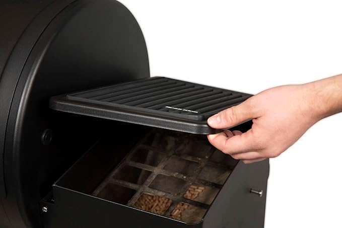 Broil King 60008 Silicone Side Shelf Mat, Magnetic Design Crown Pellet, Black