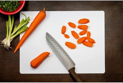 Crown Display Disposable Cutting Boards 100 Count Premium Quality Disposable Sheets For Kitchen And Commercial Use ~ Patent Pending ~ Recyclable Disposable Cutting Board Sheets (Medium (10"x13.5"))