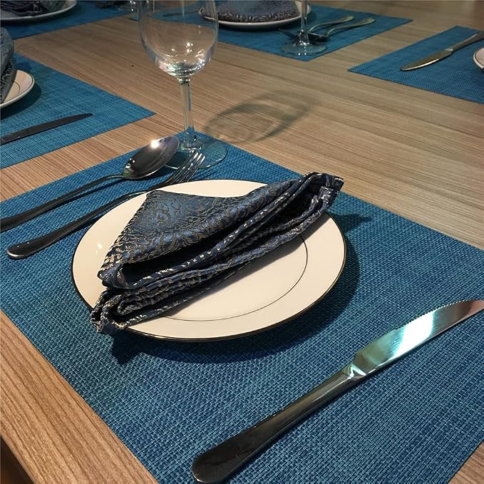 WAZAIGUR Placemats,Easy to Clean Crisscross Woven Vinyl Place Mats Durable Non-Slip Heat Resistant Table Mats,Placemats for Kitchen Table Set of 6,Blue