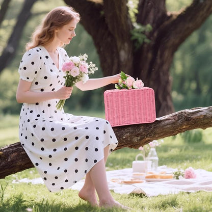 Mini Wicker Picnic Basket, Decorative Prop Suitcase Vintage Storage Hamper Makeup Organizer, 8.7" Metal Lock Rattan Storage Box with Handles for Sundries Travel Camping and Outdoor Party (Pink, Small)