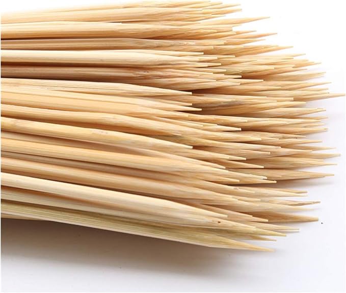 DTmasao 200PCS 12 inch Bamboo Skewers for Wooden Sticks， BBQ，Appetiser，Fruit，Cocktail，Kabob，Chocolate Fountain，Grilling，Kitchen，Crafting and Party. Φ=3mm, More Size Choices 6"/8"/10"/12"/36"