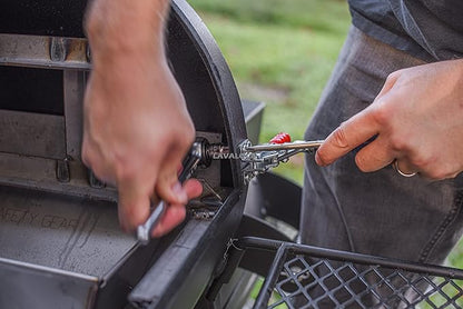 Total Control Offset Smoker Mod Kit for Oklahoma Joe's, and Most Other Offset Smokers Includes Gaskets, Lid Latches and Charcoal Basket (for Oklahoma Joe's Highland)
