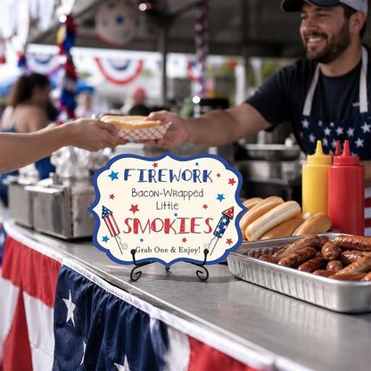 Independence Day Wooden Hot Dog Sign with Metal Stand, Patriotic 5 x 7 Inch Buffet Table Decor for BBQ Party, Restaurant, Food Truck, Table top Food Display - A07
