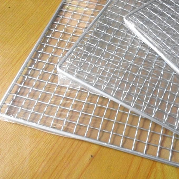 Stainless Steel Mesh BBQ Grill Grate Grid Wire Rack Cooking Replacement Net, Reusable Non-Stick BBQ Rack Cross Wire Grill Mat for Home Party Camping Barbecue Outdoor Picnic(Size:30x45cm)