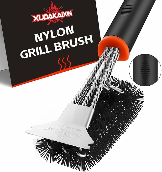 XUDAKAIXIN Grill Brush and Scraper, Safe Nylon Bristles Barbecue Outdoor Grill Brush for Cooled Grates, Extra Strong BBQ Cleaner Accessories (Black)