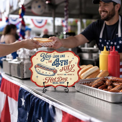 Fourth of July Wooden Sign with Metal Stand, Patriotic Hot Dog Station Decor for BBQ Party, Food Truck, Restaurant Counter, Independence Day 5 x 7 Inch Tabletop Display - A08