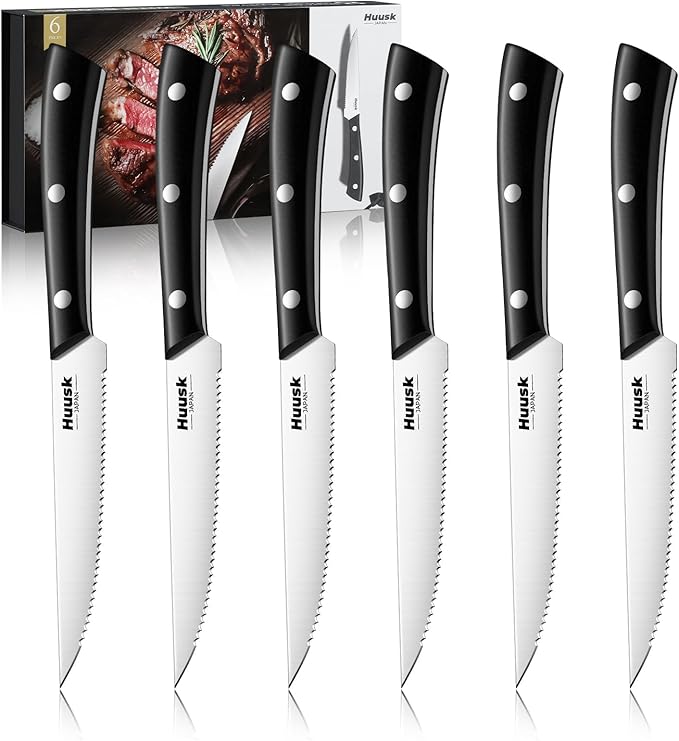Huusk Steak Knives Set of 6, Sharp Serrated Steak Knives with Full Tang Handle, Japanese Stainless Steel Stake Knife Set for Dinner Kitchen Table, Birthday Gifts Box for Men Women