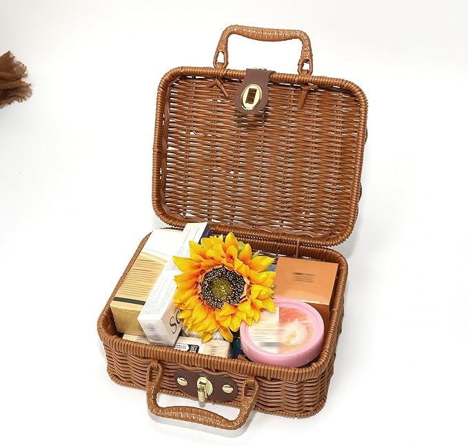 Mini Wicker Picnic Basket, Decorative Prop Suitcase Vintage Storage Hamper Makeup Organizer, 8.67" Metal Lock Plastic Rattan Storage Box with Handles for Sundries Travel Camping and Outdoor Party