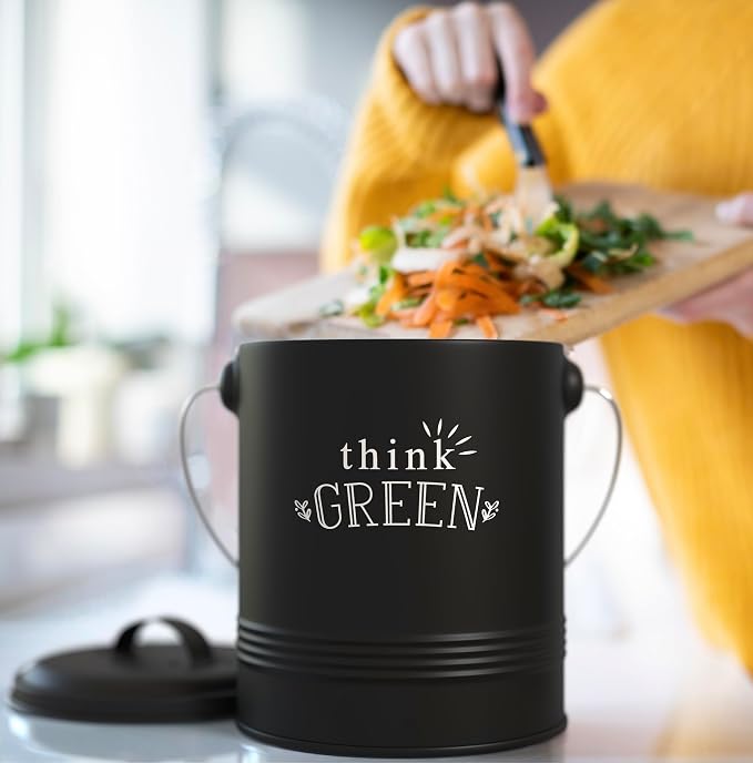 Barnyard Designs 1.2 Gallon Kitchen Counter Compost Bin with Lid (Black) | Countertop Composter with Smell-Absorbing Filters and Removable Inner Bucket; Food Waste Pail for Easy Cleaning