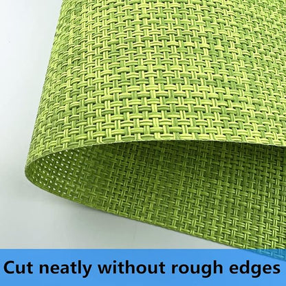 WAZAIGUR Placemats,Easy to Clean Crisscross Woven Vinyl Place Mats Durable Non-Slip Heat Resistant Table Mats,Placemats for Kitchen Table (Green, 4)