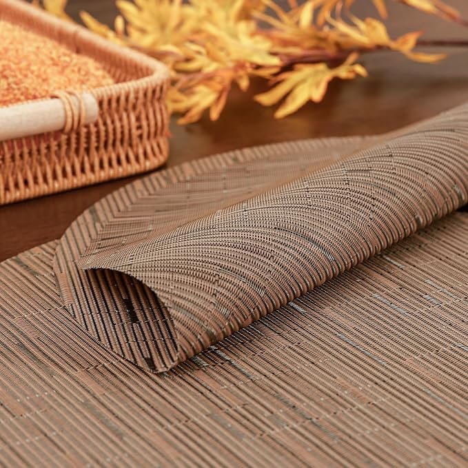 Round Placemats Set of 6 Heat Resistant Vinyl Placemats 15 inch Washable Non-Slip Table Mats Woven Place Mats for Dining Table (Light Brown, Set of 6)