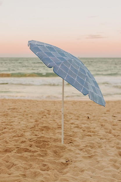 PICNIC TIME 5.5 Ft Portable Beach Umbrella, Lightweight UV Protection Sunshade with Tilt Pole & Carry Bag, Outdoor Canopy Umbrella for Beach, Sand, Pool, Patio, Camping, Travel, or Backyard Shade, (Blue Athens Pattern)