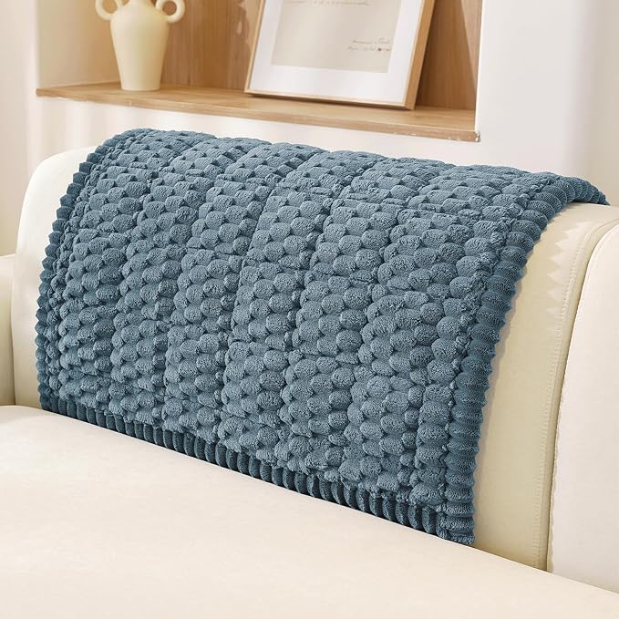 OstepDecor Couch Cover for Dogs, Washable Non Slip Sofa Cover for Pets | Soft Couch Covers for Sofa, Loveseat and Sectional, Furniture Protector Against Pet Hair & Dirt (35.4" x 35.4", Blue)