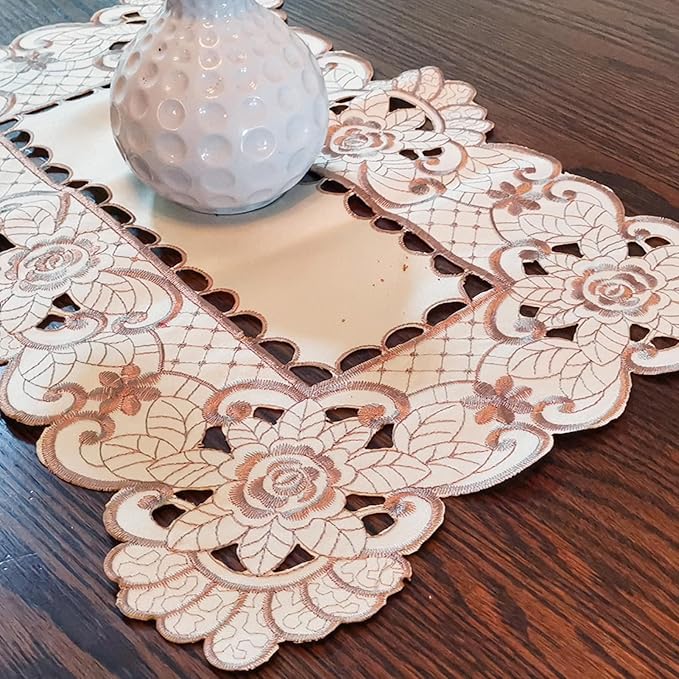 LeLehome Set of 4 Flower Embroidered Placemats, Oblong Brown Flower Rose Lunchmats Place Mats, Home Kitchen Dining Restaurant Party Indoor Decor Table Mats, 18 Inch X 12 Inch