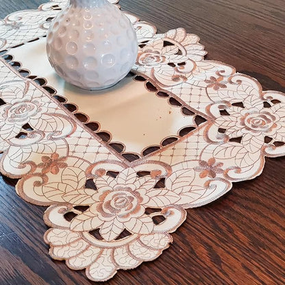 LeLehome Set of 4 Flower Embroidered Placemats, Oblong Brown Flower Rose Lunchmats Place Mats, Home Kitchen Dining Restaurant Party Indoor Decor Table Mats, 18 Inch X 12 Inch