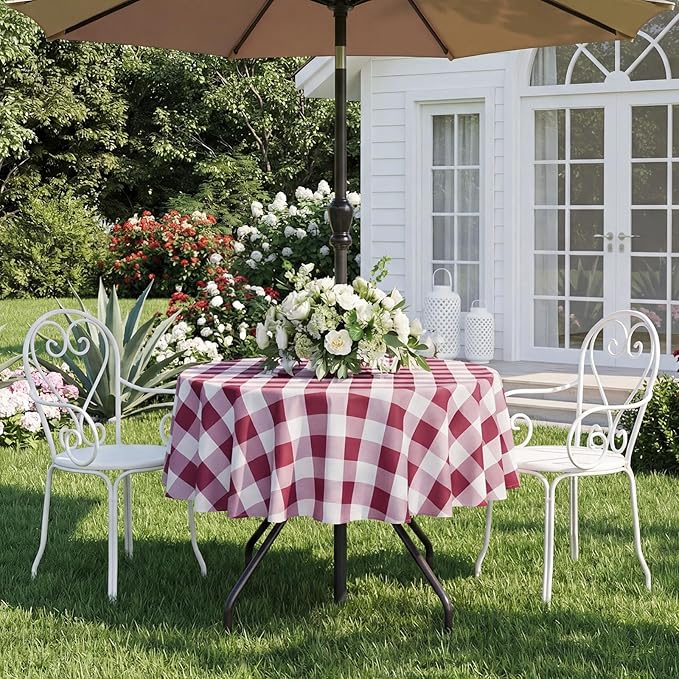 SquarePie 60 Inch Round Outdoor Tablecloth with Umbrella Hole and Zipper - Spillproof Wipeable Polyester Gingham Table Cloth Cover for Patio Picnic Camping Garden BBQ, Burgundy Red Checkered