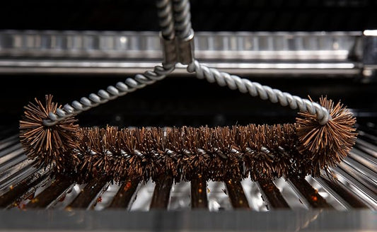Broil King 65648 Grill Brush Tri-Head Twisted Palmyra