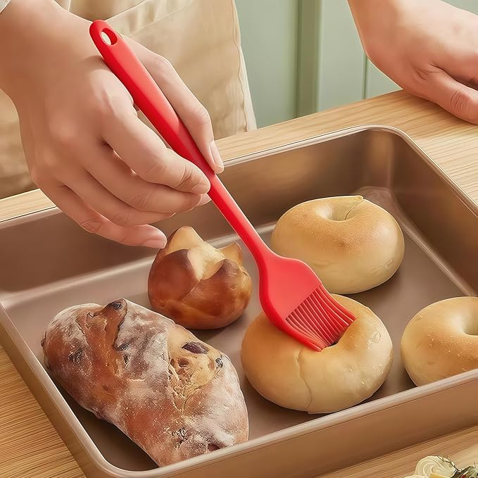 Silicone Basting Pastry Brush, 5 PCS Heat Resistant Food Brush Set, One-Piece Design, Stainless Steel Core Oil Brush of Baking, BBQ, Spreading Oil, Butter, Grilling, Marinade, Dishwasher Safe