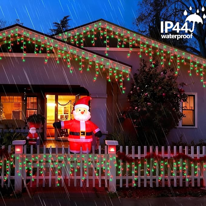 QITONG Red and Green Icicle Lights for Outside, 66ft 800 LED Icicle Christmas Lights Indoor with 8 Modes, Clear Wire Connectable String Lights Plug in