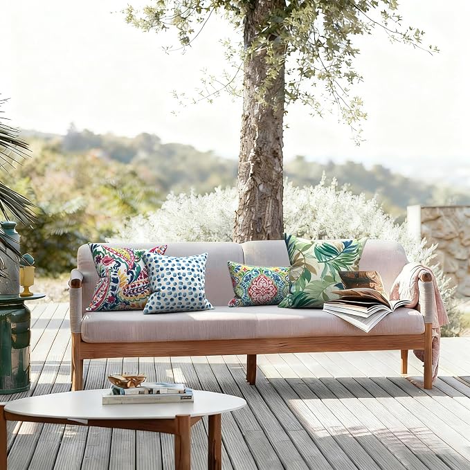 LVTXIII Outdoor Pillow Covers 20x20 Inch, 2 Pack Large Square Throw Pillow Cases, Fade-Resistant Cushion Covers for Patio Furniture Sofa, Garden Porch, Lush Leaf Green