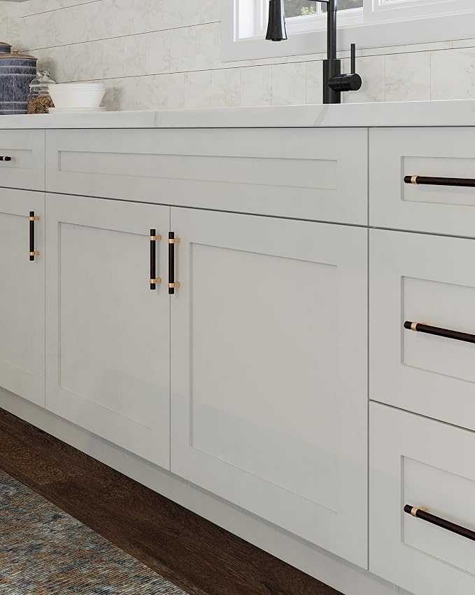 Design House Brookings Shaker Unassembled Bridge Wall Kitchen Cabinet W3015, 30 W x 12 D x 15 H, Painted White with Sherwin Williams®, Solid Wood, 561639