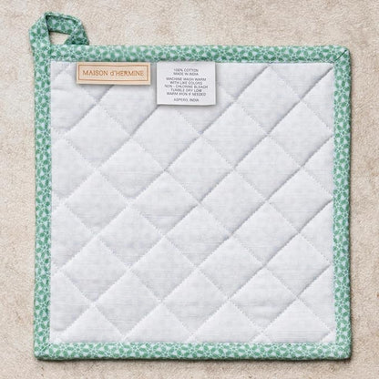 Maison d' Hermine Pot Holders 100% Cotton Potholders (8" x 8", Pack of 1) | Heat Resistant Hot Pads with Loop BBQ Cooking Baking Hotel Kitchen Handling Hot Pans Thanksgiving Christmas - Snowy World