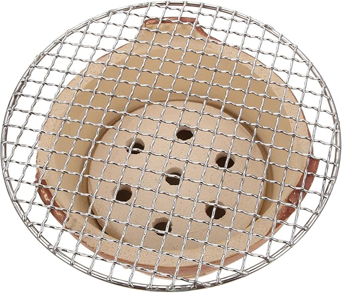 Retro Crude Pottery Charcoal Barbecue Stove with Bbq Net, Portable Mini Outdoor Grill for Camping and Backyard, Brown Vintage Style Compact Cooking Tool Color