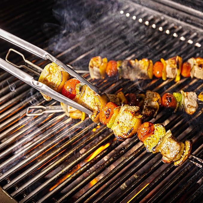 Broil King 875924 Baron S 440 Pro IR, Liquid Propane (LP), Stainless Steel, Black