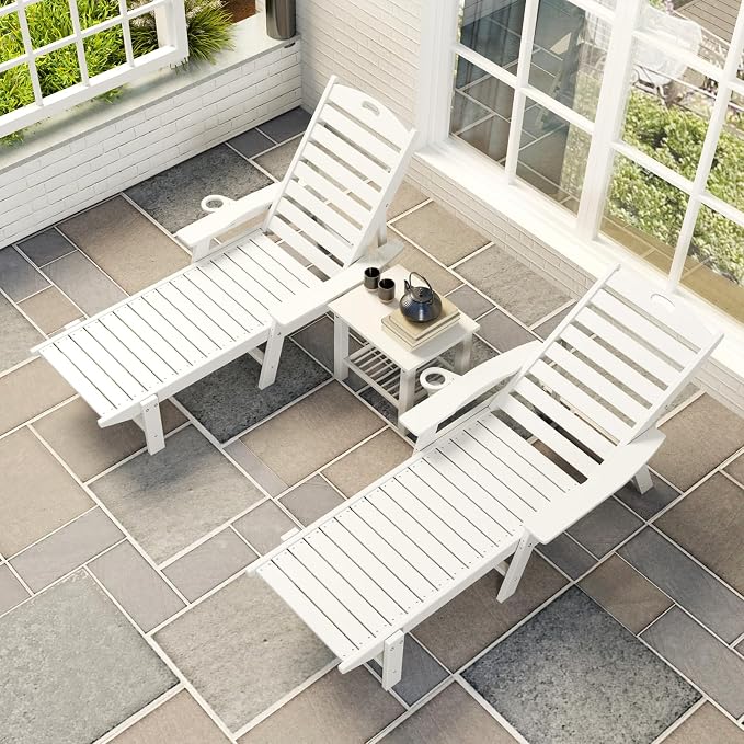 Giantex Lounge Chair Outdoor, Oversized Chaise Lounge Chair with 4-Position Backrest, Rotatory Cup Holder, Weatherproof HDPE Patio Lounge Chair for Outside Garden Deck Poolside Backyard, White (1)