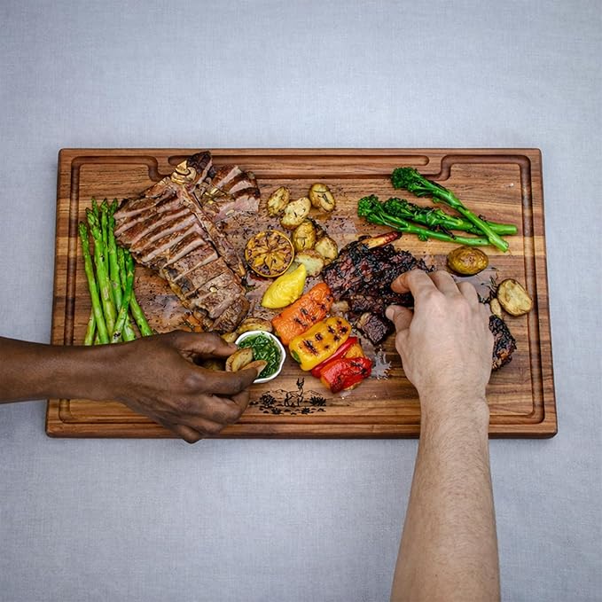– Zambezi Redwood Cutting Board, Handcrafted, Double-Sided with Juice Groove & Side Pockets, Extra Large (24 x 16 x 1.5 in), Made in South Africa